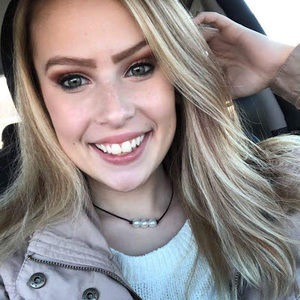 Meet your Posher, Jasmine